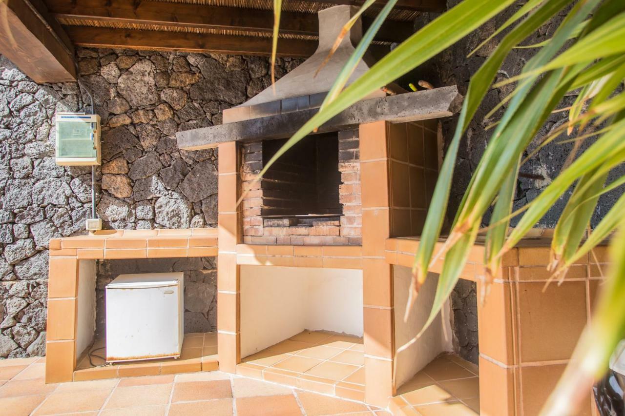 A2 Casas Y Juani Y Juan Lanzarote * Tao