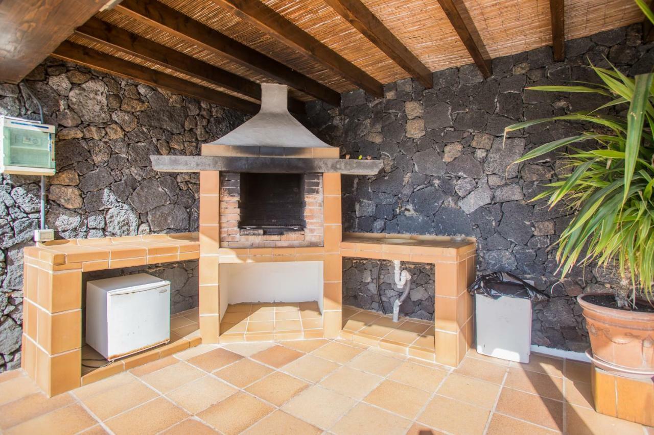 A2 Casas Y Juani Y Juan Lanzarote *